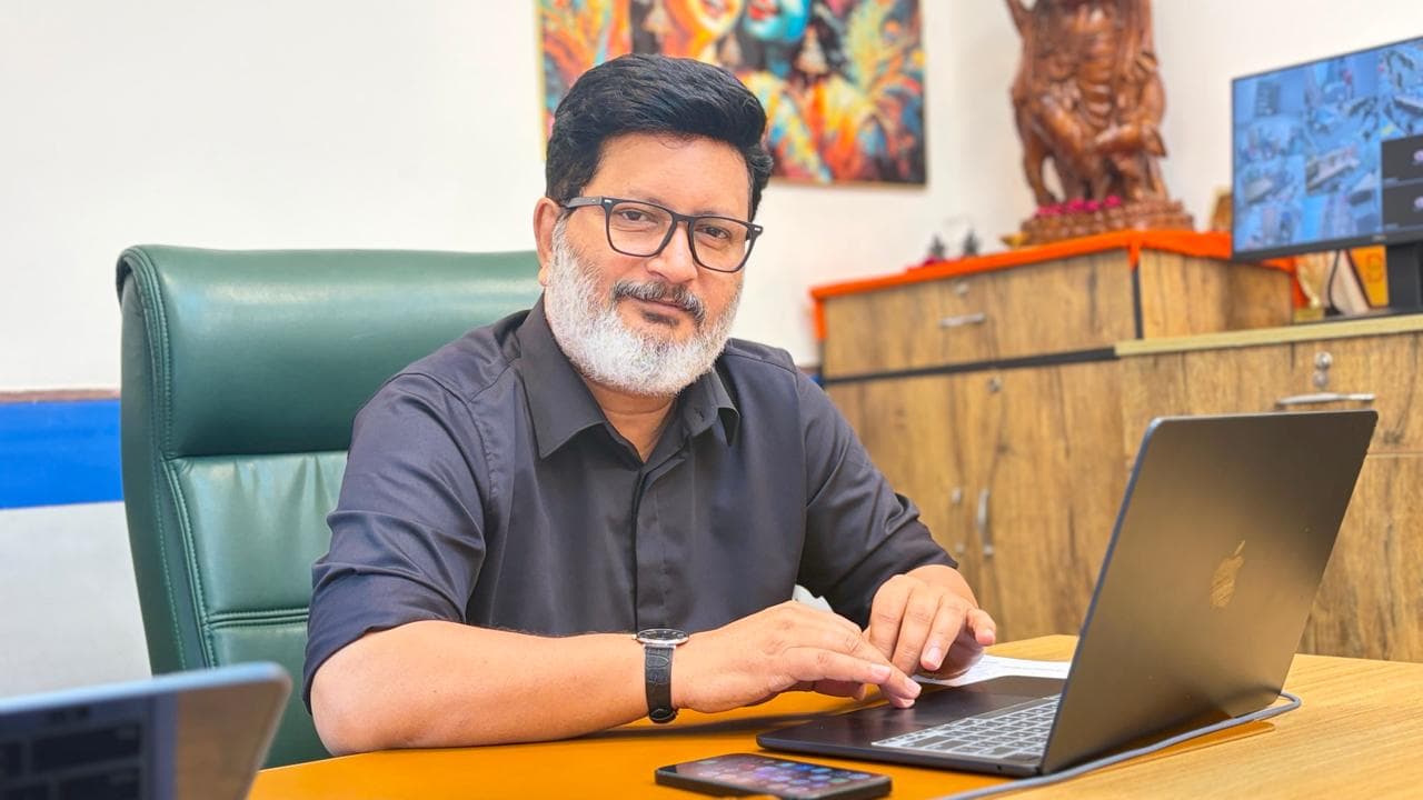 Akhileshwar K. Singh